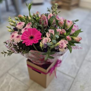 Florist Choice Aqua Bouquet (Delivered in water)